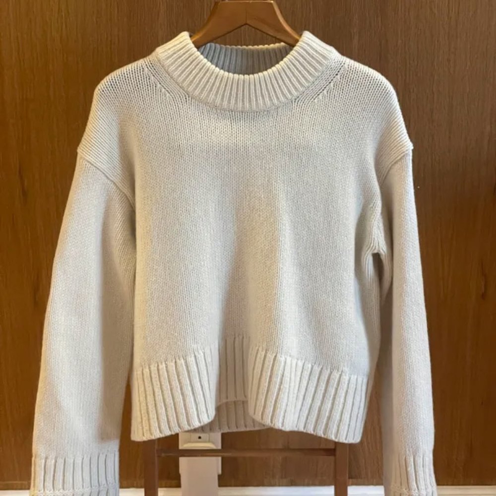 Everlane Cream Crewneck Sweater